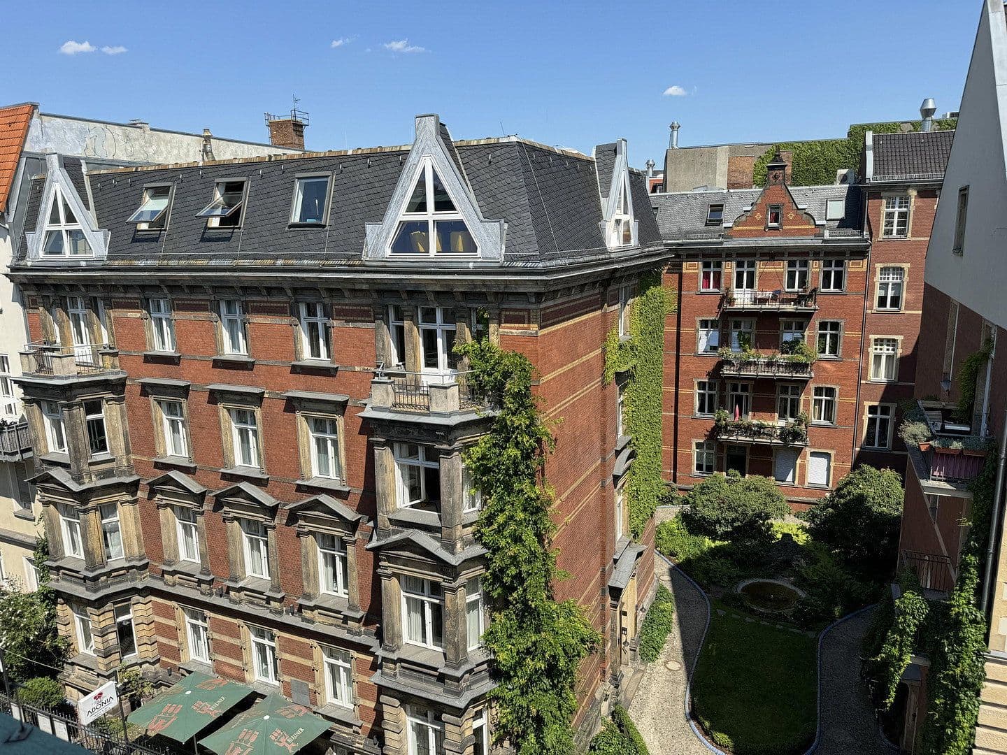 Predaj bytu 5-izbový 198 m², Albrechtstraße, Berlin, Berlín Predaj bytu 5-izbový 198 m², Albrechtstraße, Berlin, Berlín