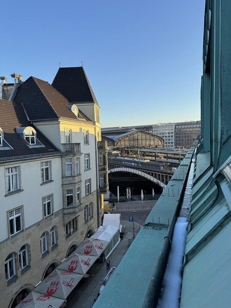 Predaj bytu 5-izbový 198 m², Albrechtstraße, Berlin, Berlín Predaj bytu 5-izbový 198 m², Albrechtstraße, Berlin, Berlín