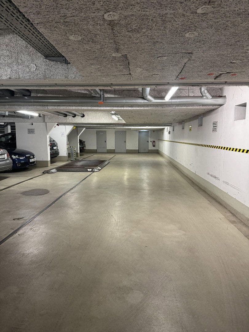 Predaj bytu 5-izbový 198 m², Albrechtstraße, Berlin, Berlín Predaj bytu 5-izbový 198 m², Albrechtstraße, Berlin, Berlín