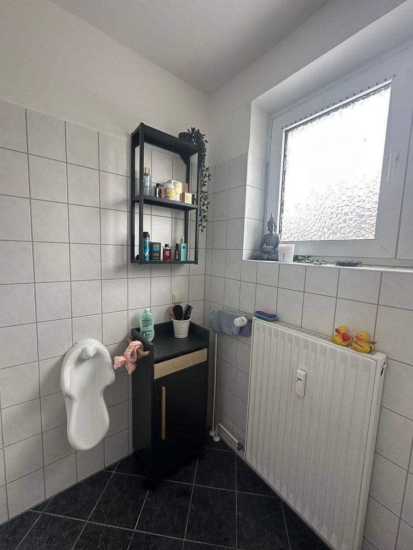 Prenájom bytu 4-izbový 80 m², Nordstr. 29, Steinau an der Straße, Hesensko Prenájom bytu 4-izbový 80 m², Nordstr. 29, Steinau an der Straße, Hesensko