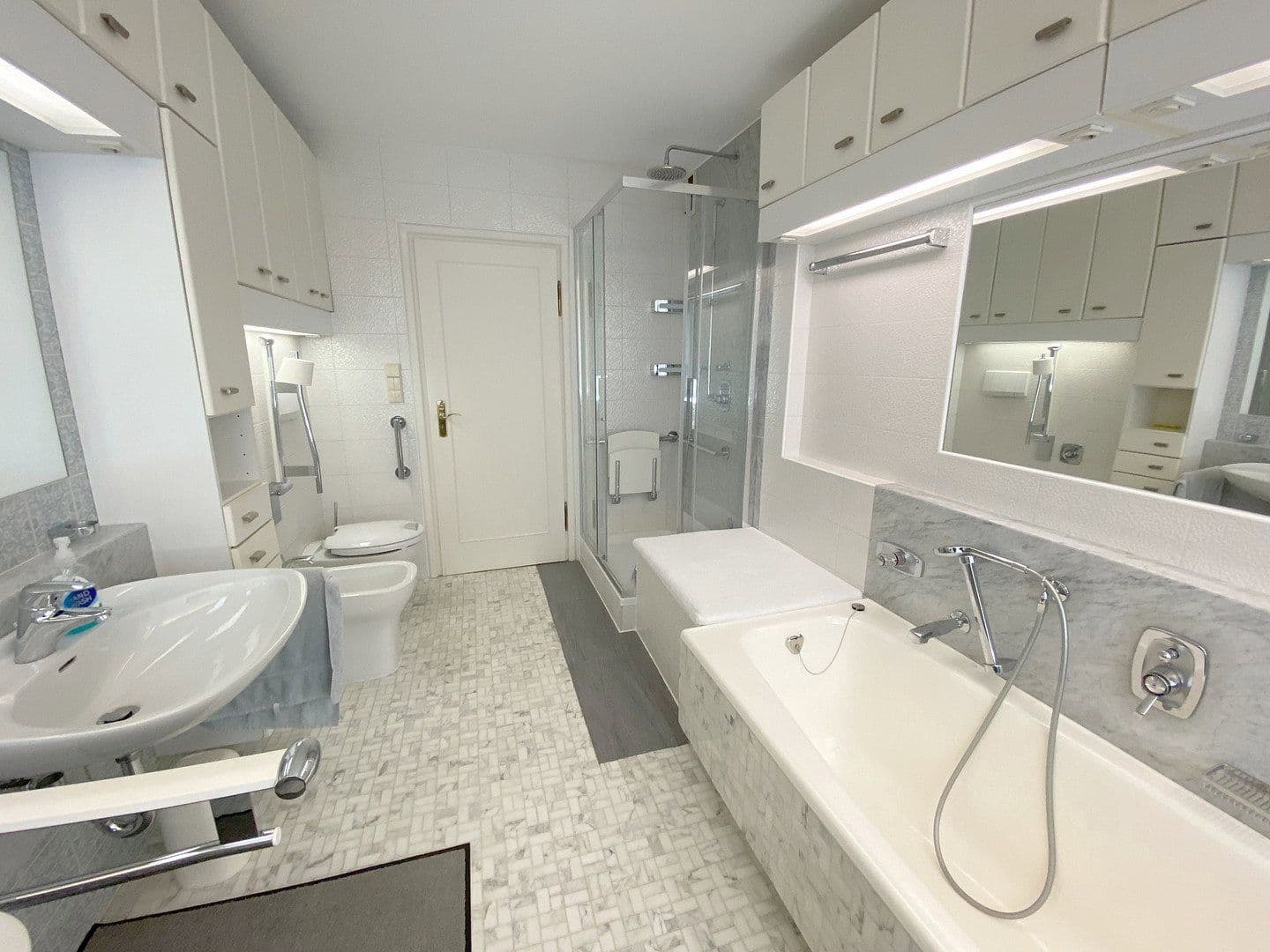 Prenájom kancelárie 245 m², Kneippstraße 9, Würselen, Severné Porýnie - Westfálsko Prenájom kancelárie 245 m², Kneippstraße 9, Würselen, Severné Porýnie - Westfálsko