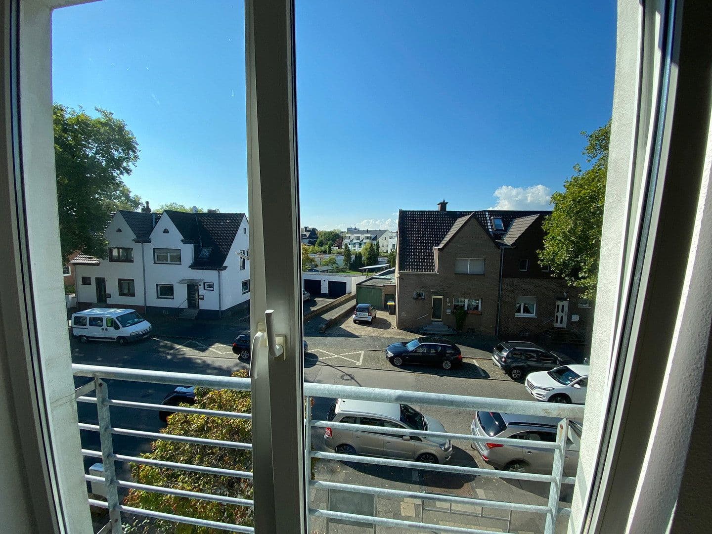 Prenájom bytu 3-izbový 67 m², Bitterstraße 22, Köln, Severné Porýnie - Westfálsko Prenájom bytu 3-izbový 67 m², Bitterstraße 22, Köln, Severné Porýnie - Westfálsko