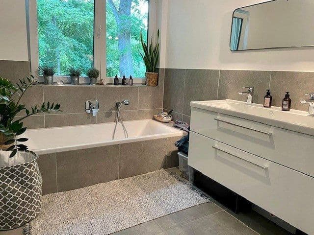 Prenájom domu 158 m², pozemek 400 m², Hohen Neuendorf, Brandenbursko Prenájom domu 158 m², pozemek 400 m², Hohen Neuendorf, Brandenbursko