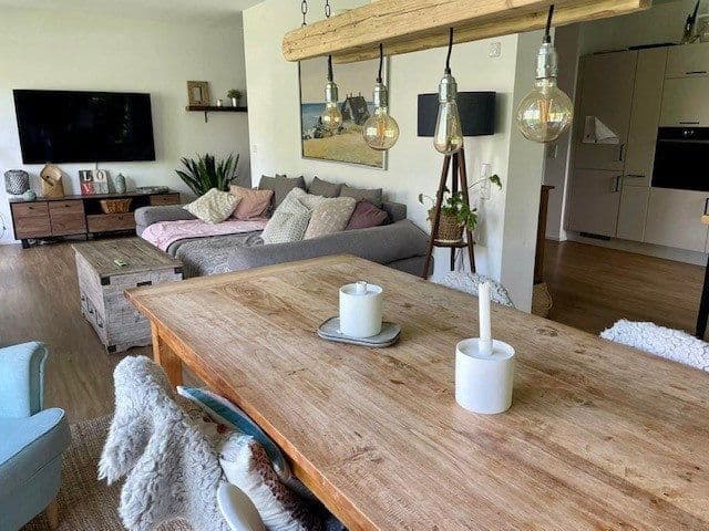 Prenájom domu 158 m², pozemek 400 m², Hohen Neuendorf, Brandenbursko Prenájom domu 158 m², pozemek 400 m², Hohen Neuendorf, Brandenbursko