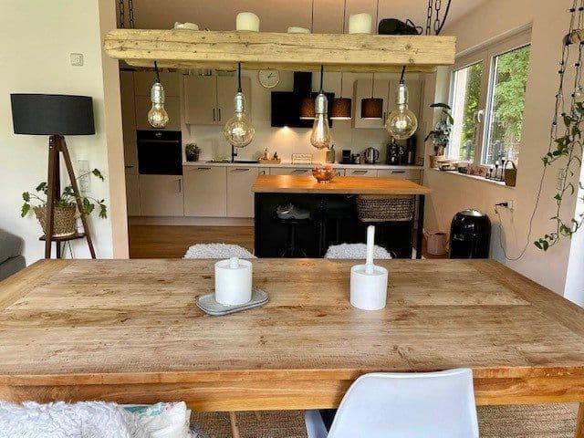 Prenájom domu 158 m², pozemek 400 m², Hohen Neuendorf, Brandenbursko Prenájom domu 158 m², pozemek 400 m², Hohen Neuendorf, Brandenbursko