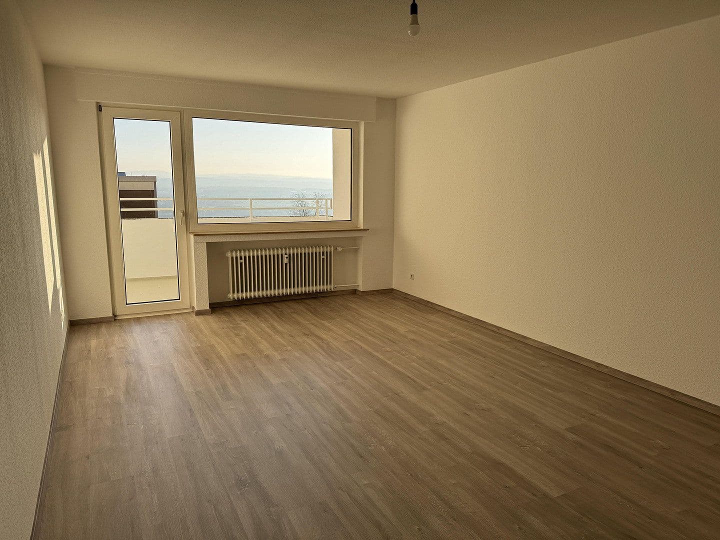 Prenájom bytu 2-izbový 65 m², Kiefernweg 2, Fröndenberg/Ruhr, Severné Porýnie - Westfálsko Prenájom bytu 2-izbový 65 m², Kiefernweg 2, Fröndenberg/Ruhr, Severné Porýnie - Westfálsko