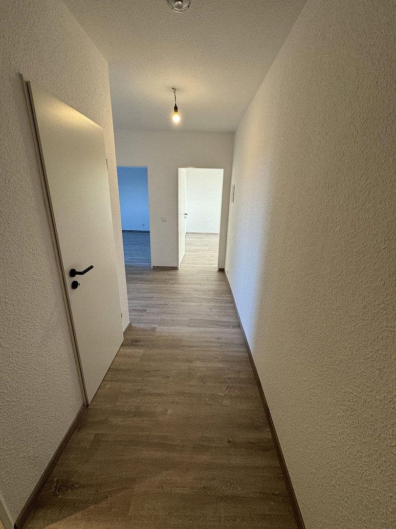 Prenájom bytu 2-izbový 65 m², Kiefernweg 2, Fröndenberg/Ruhr, Severné Porýnie - Westfálsko Prenájom bytu 2-izbový 65 m², Kiefernweg 2, Fröndenberg/Ruhr, Severné Porýnie - Westfálsko