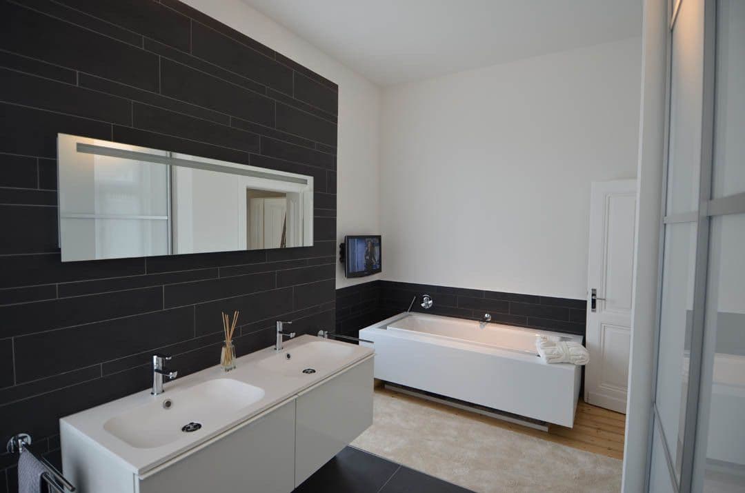 Prenájom bytu 3-izbový 100 m², Bad Honnef, Severné Porýnie - Westfálsko Prenájom bytu 3-izbový 100 m², Bad Honnef, Severné Porýnie - Westfálsko