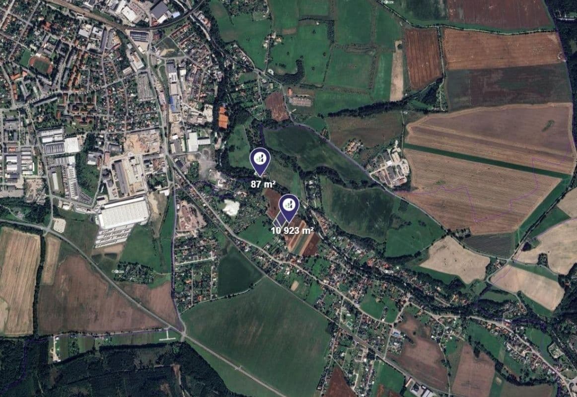 Predaj pozemku 11.010 m², Kamenný Újezd, Plzeňský kraj Predaj pozemku 11.010 m², Kamenný Újezd, Plzeňský kraj