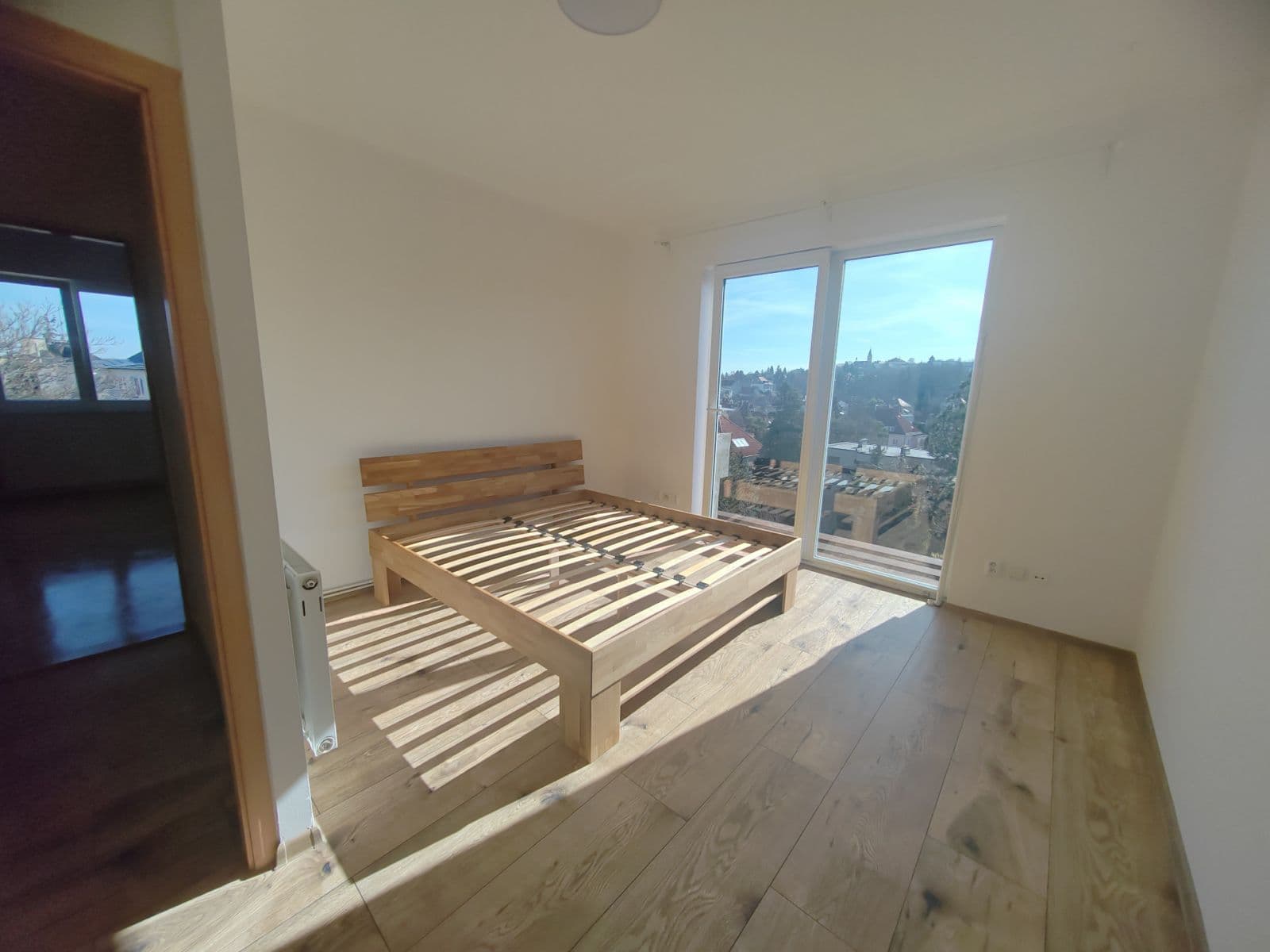 Prenájom bytu 3-izbový 88 m², Kladenská, Praha, Praha Prenájom bytu 3-izbový 88 m², Kladenská, Praha, Praha
