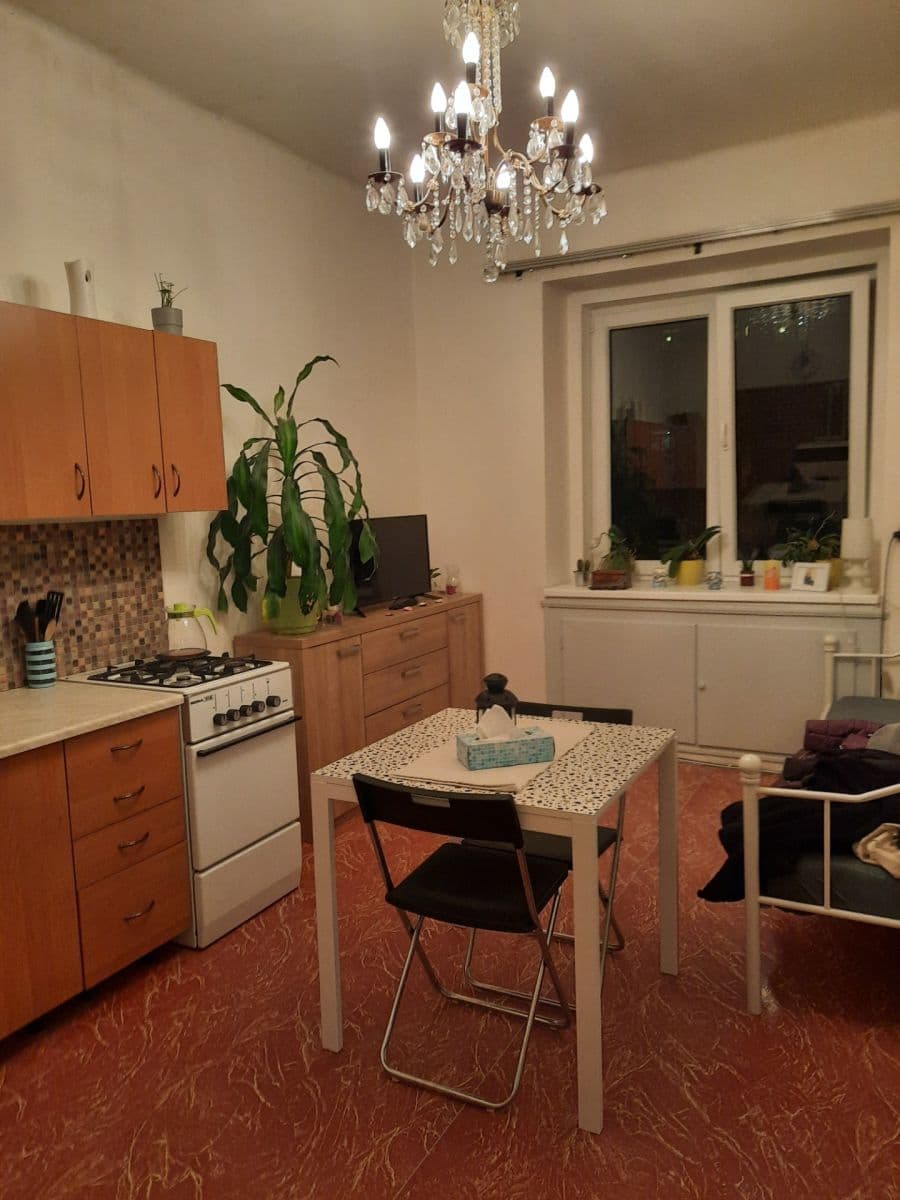 Prenájom bytu 2-izbový 45 m², Vrchlického, Praha, Praha Prenájom bytu 2-izbový 45 m², Vrchlického, Praha, Praha