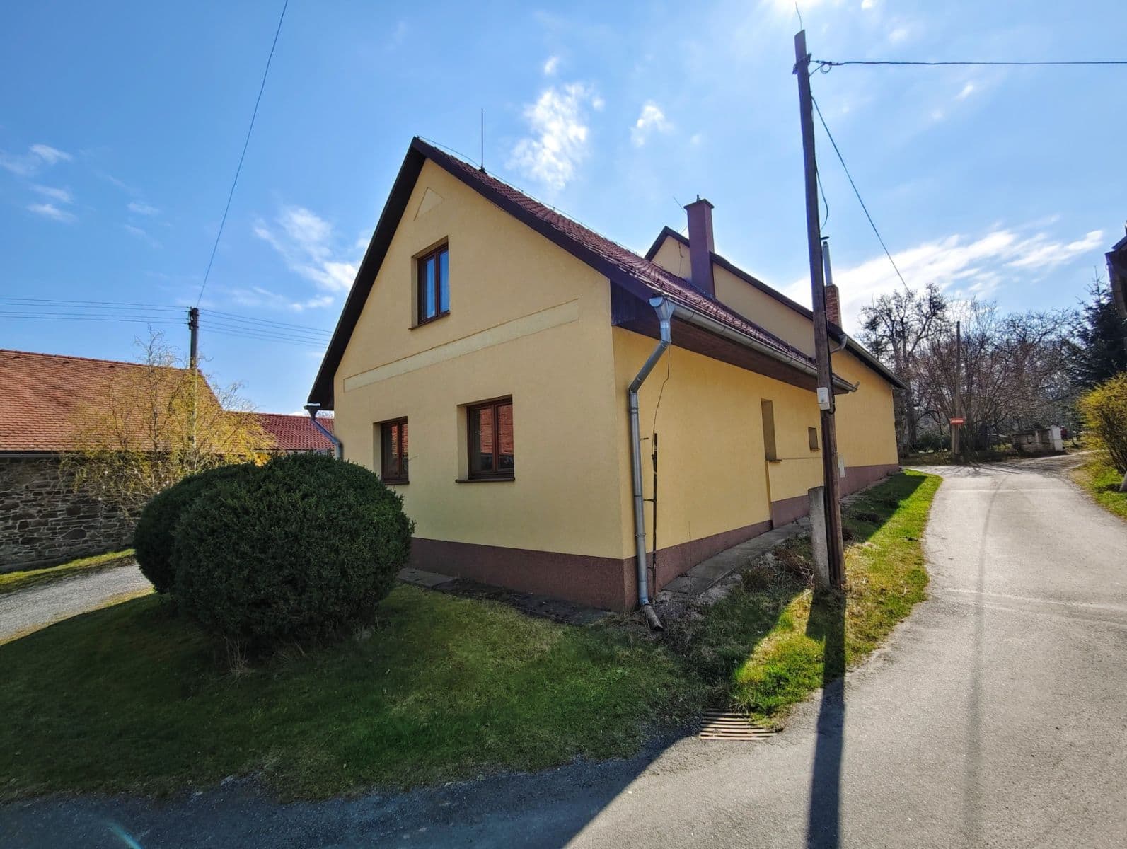 Predaj domu 206 m², pozemek 1.450 m², U Dálnice, Říčany, Středočeský kraj Predaj domu 206 m², pozemek 1.450 m², U Dálnice, Říčany, Středočeský kraj