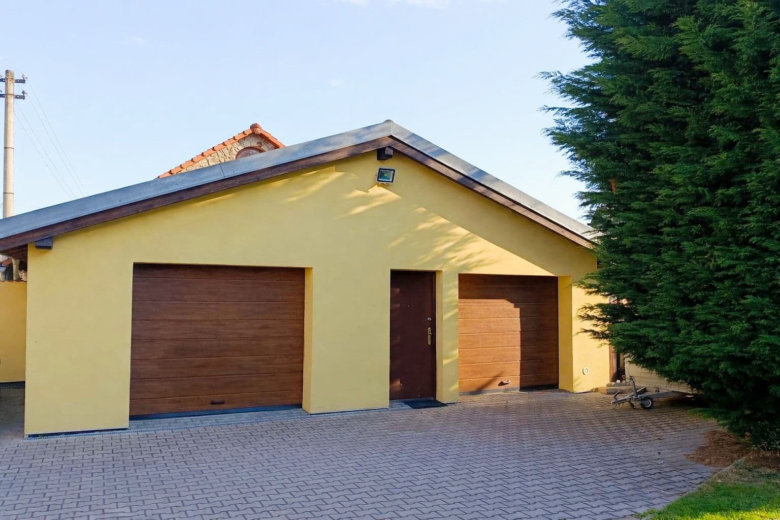 Predaj domu 206 m², pozemek 1.450 m², U Dálnice, Říčany, Středočeský kraj Predaj domu 206 m², pozemek 1.450 m², U Dálnice, Říčany, Středočeský kraj