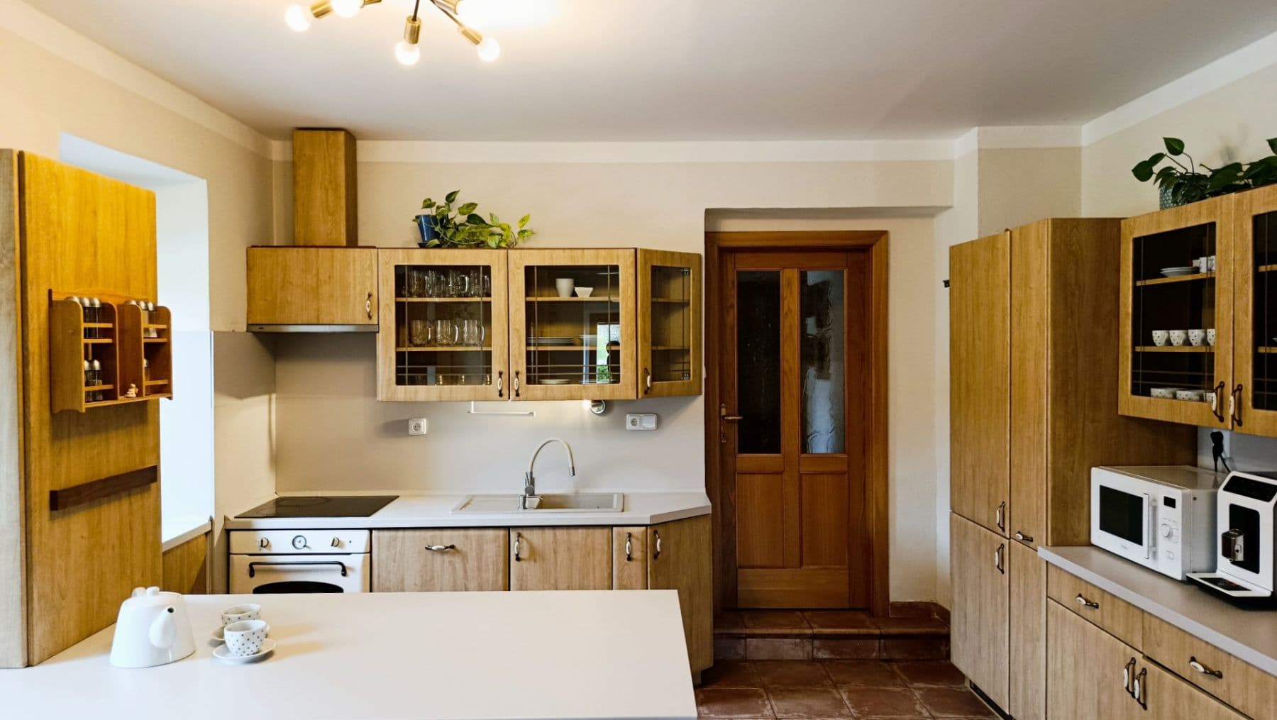 Predaj domu 206 m², pozemek 1.450 m², U Dálnice, Říčany, Středočeský kraj Predaj domu 206 m², pozemek 1.450 m², U Dálnice, Říčany, Středočeský kraj