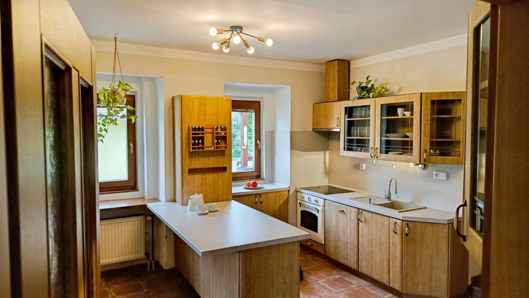 Predaj domu 206 m², pozemek 1.450 m², U Dálnice, Říčany, Středočeský kraj Predaj domu 206 m², pozemek 1.450 m², U Dálnice, Říčany, Středočeský kraj