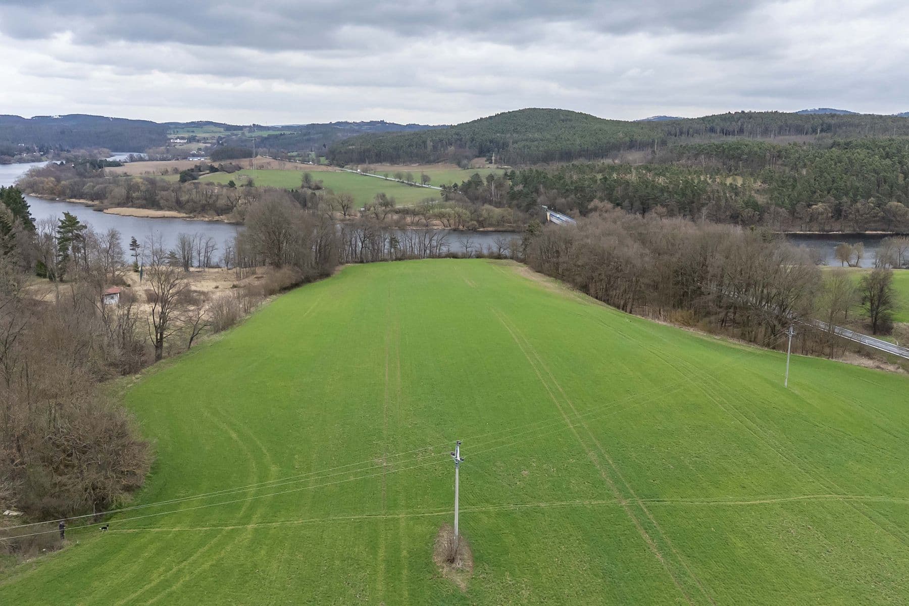 Predaj pozemku 34.543 m², Hřiměždice, Středočeský kraj Predaj pozemku 34.543 m², Hřiměždice, Středočeský kraj