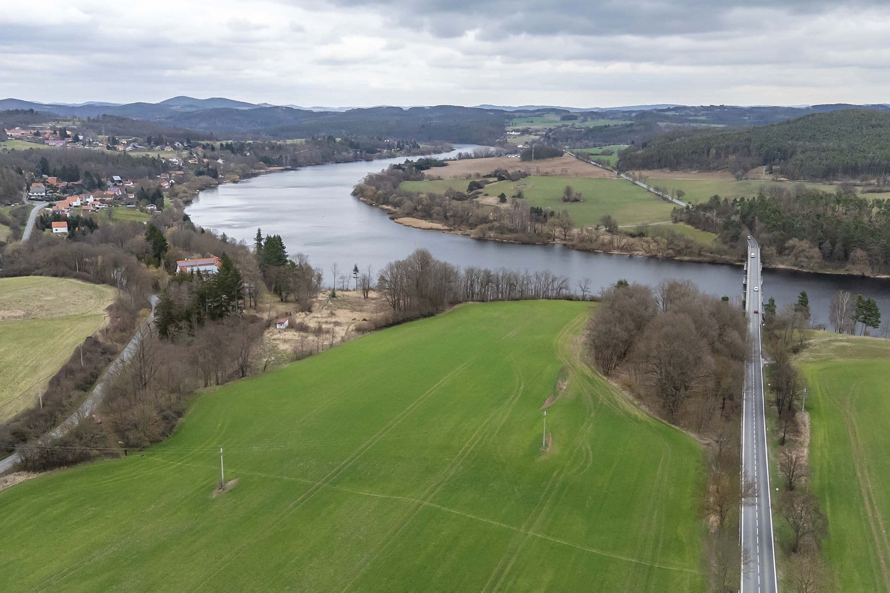 Predaj pozemku 34.543 m², Hřiměždice, Středočeský kraj Predaj pozemku 34.543 m², Hřiměždice, Středočeský kraj