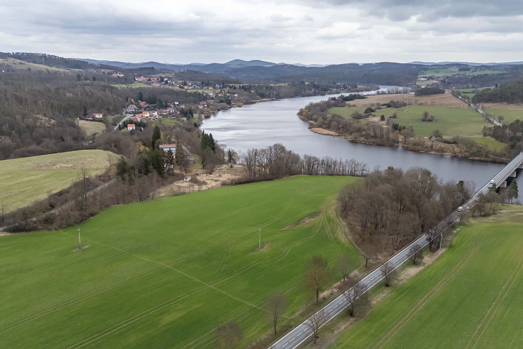 Predaj pozemku 34.543 m², Hřiměždice, Středočeský kraj Predaj pozemku 34.543 m², Hřiměždice, Středočeský kraj