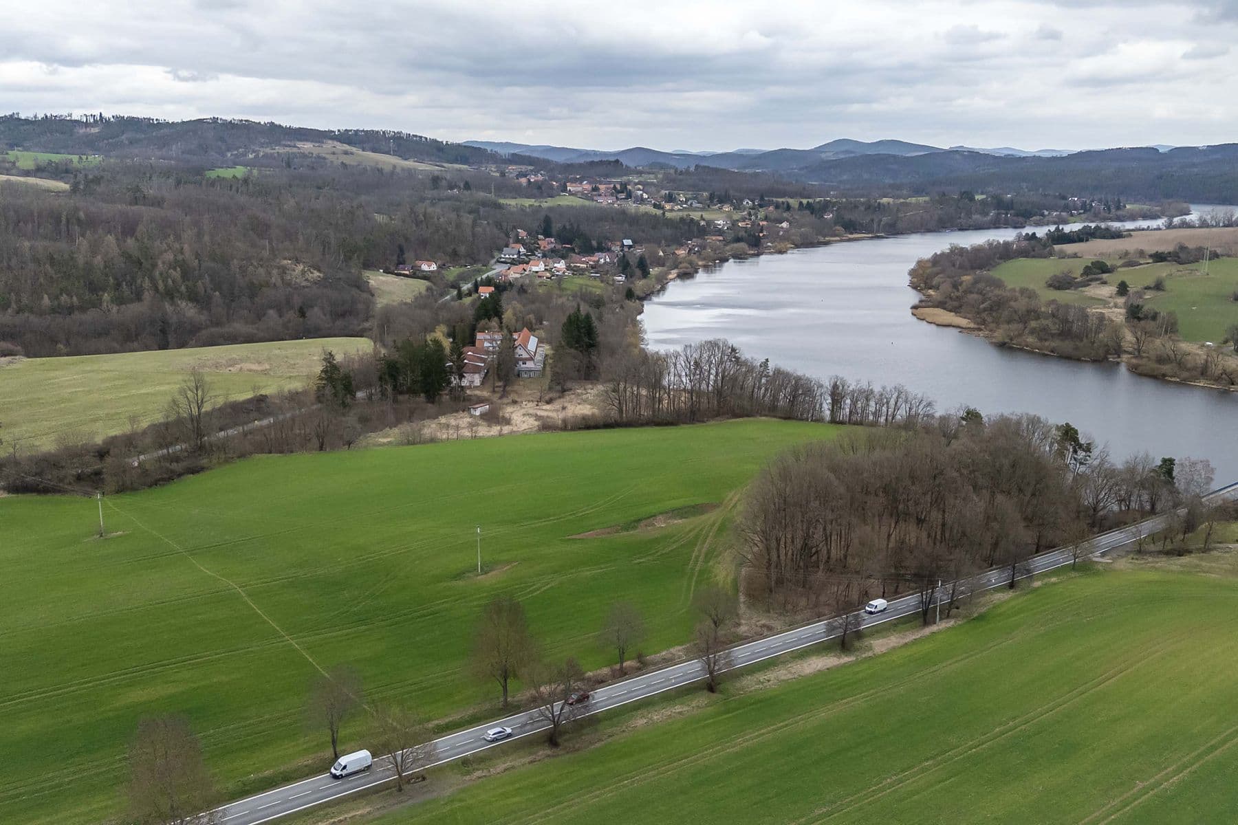 Predaj pozemku 34.543 m², Hřiměždice, Středočeský kraj Predaj pozemku 34.543 m², Hřiměždice, Středočeský kraj