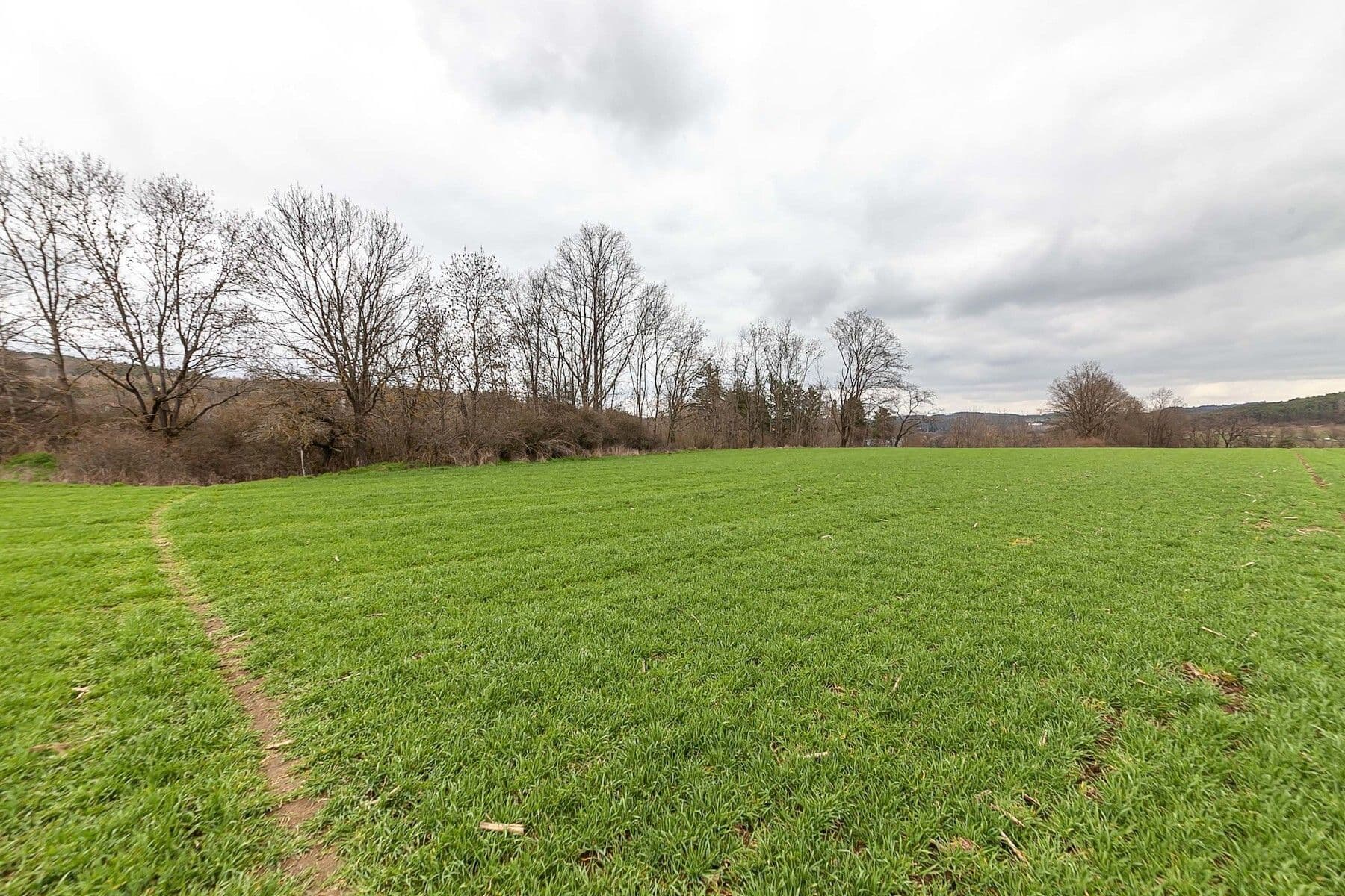 Predaj pozemku 34.543 m², Hřiměždice, Středočeský kraj Predaj pozemku 34.543 m², Hřiměždice, Středočeský kraj