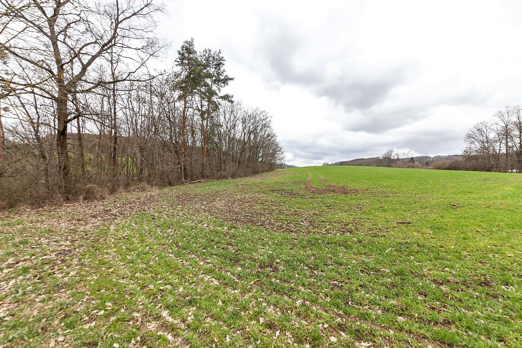 Predaj pozemku 34.543 m², Hřiměždice, Středočeský kraj Predaj pozemku 34.543 m², Hřiměždice, Středočeský kraj