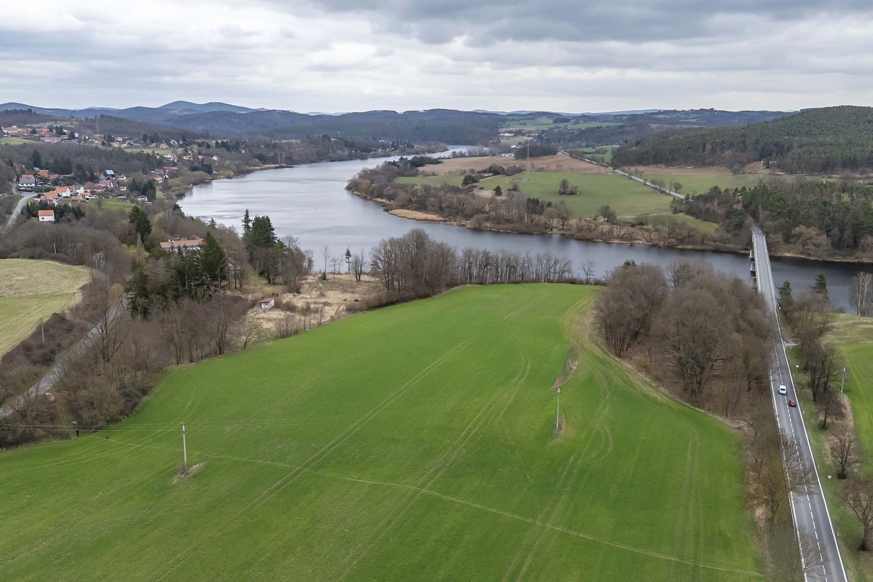 Predaj pozemku 34.543 m², Hřiměždice, Středočeský kraj Predaj pozemku 34.543 m², Hřiměždice, Středočeský kraj