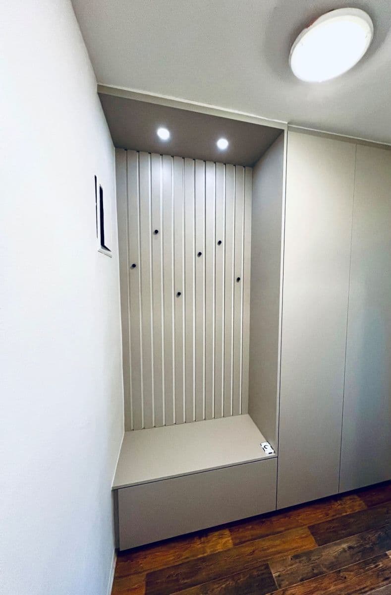 Prenájom bytu 1-izbový 32 m², Santražiny, Zlín, Zlínský kraj Prenájom bytu 1-izbový 32 m², Santražiny, Zlín, Zlínský kraj