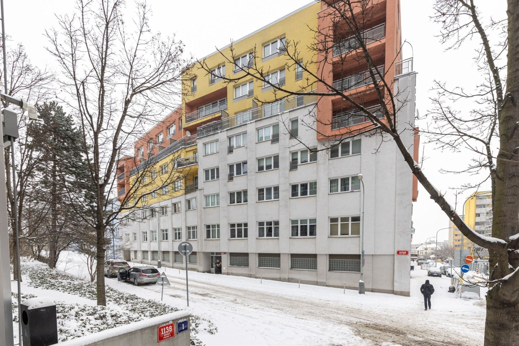 Prenájom bytu 1-izbový 39 m², Jemnická, Praha, Praha Prenájom bytu 1-izbový 39 m², Jemnická, Praha, Praha