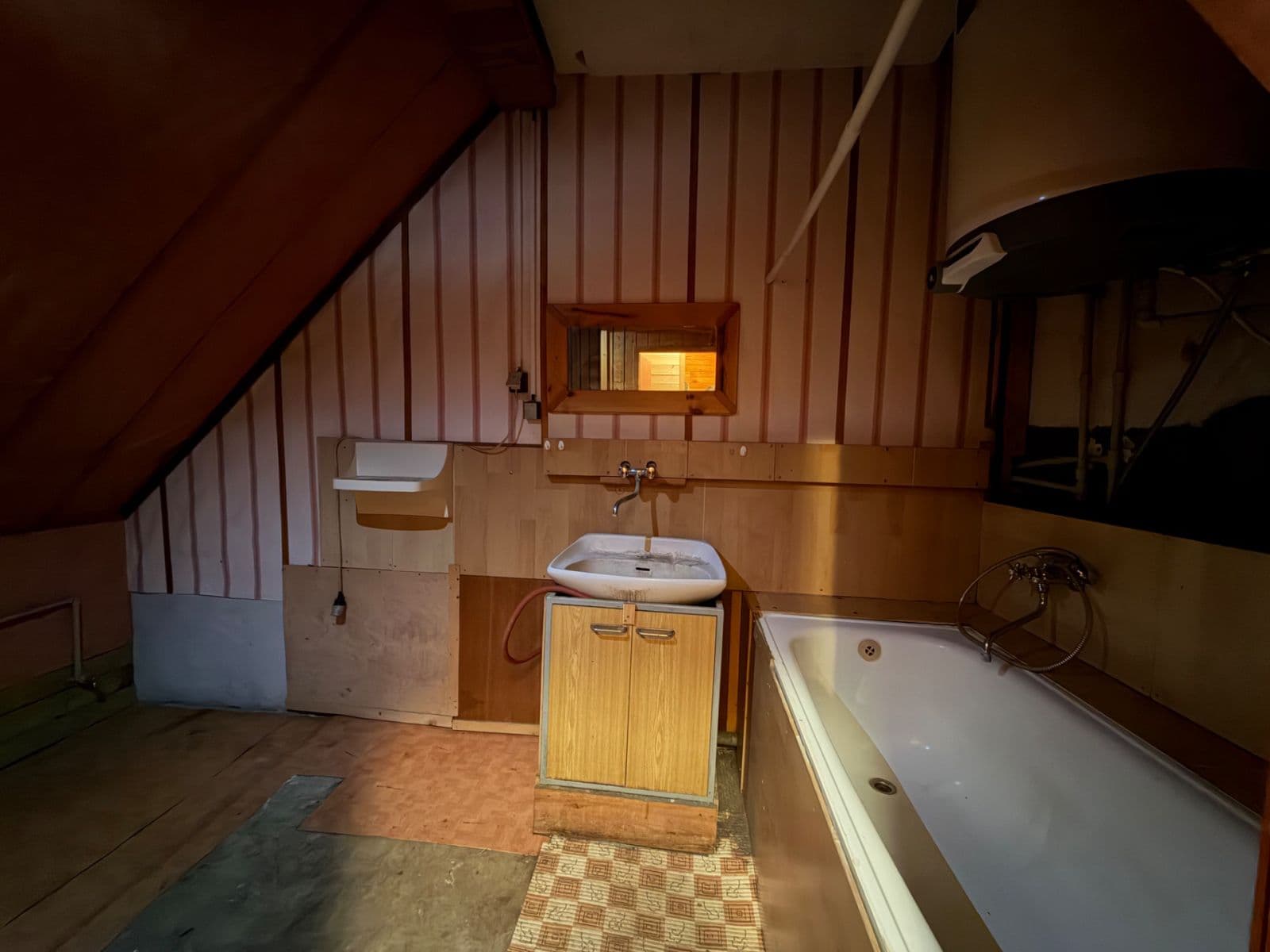 Predaj bytu 2-izbový 68 m², Hlavní, Hanušovice, Olomoucký kraj Predaj bytu 2-izbový 68 m², Hlavní, Hanušovice, Olomoucký kraj