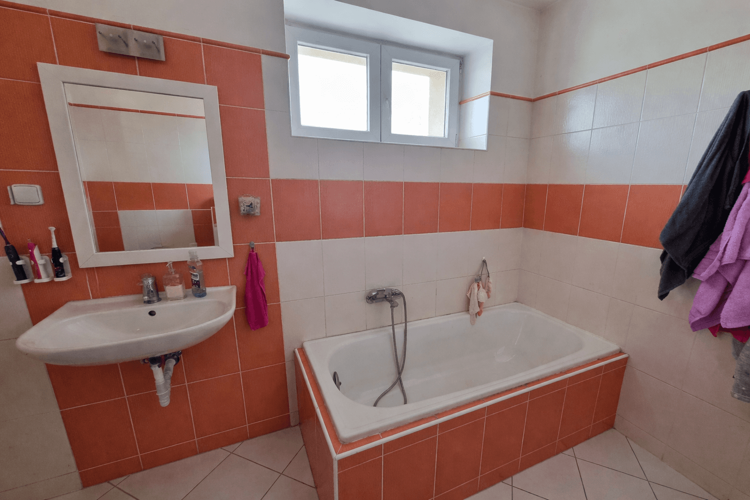 Predaj domu 126 m², pozemek 368 m², Kralupy nad Vltavou, Středočeský kraj Predaj domu 126 m², pozemek 368 m², Kralupy nad Vltavou, Středočeský kraj