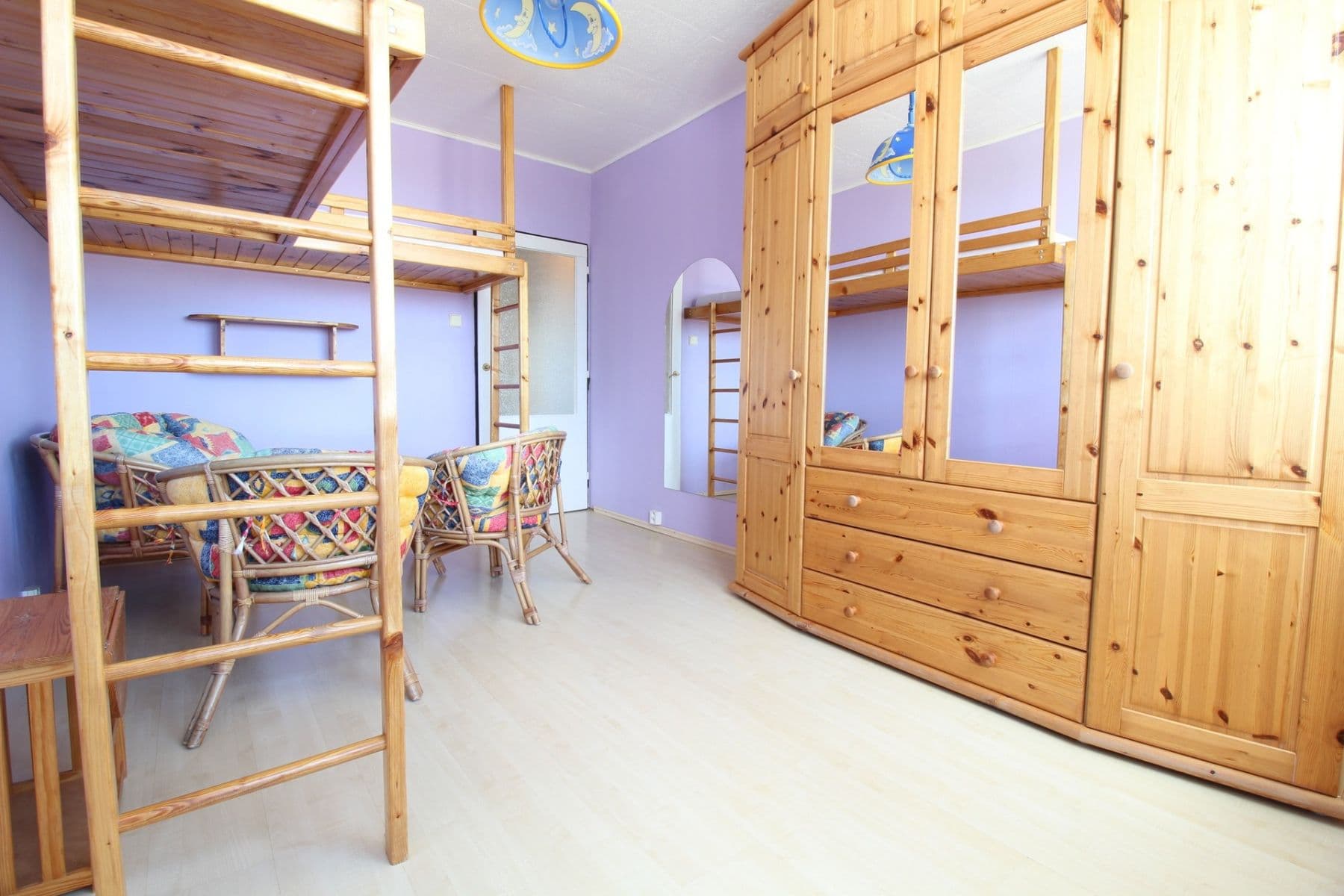 Prenájom bytu 3-izbový 73 m², Poznaňská, Praha, Praha Prenájom bytu 3-izbový 73 m², Poznaňská, Praha, Praha