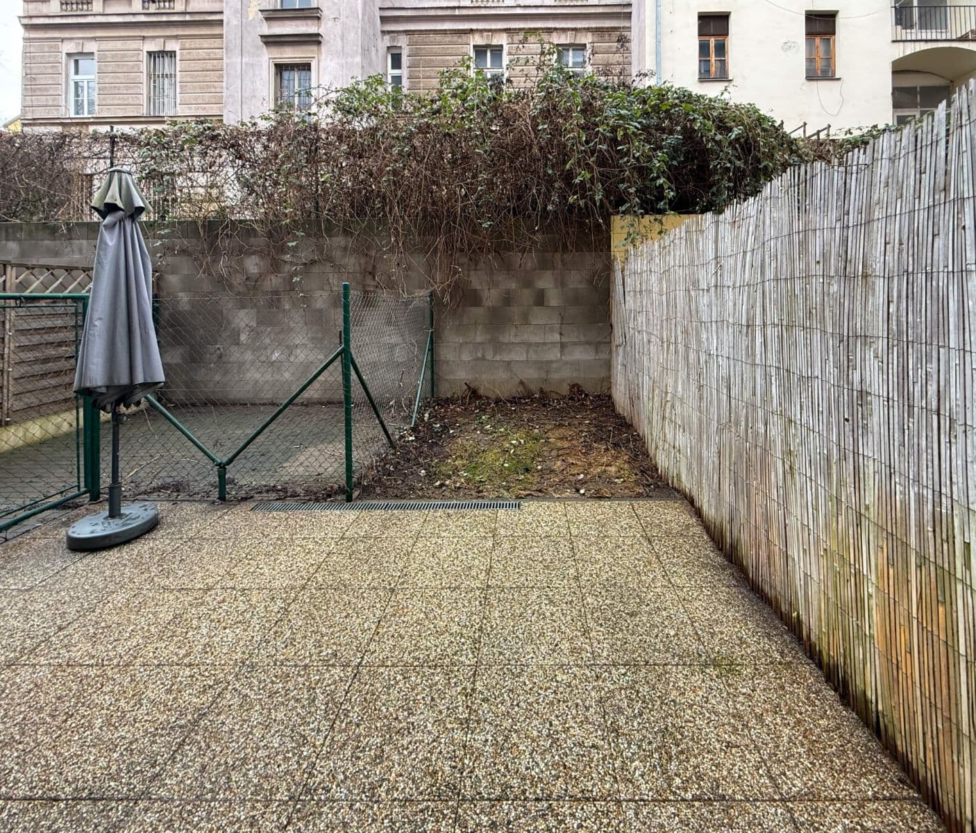 Prenájom bytu 1-izbový 29 m², Pod Labuťkou, Praha, Praha Prenájom bytu 1-izbový 29 m², Pod Labuťkou, Praha, Praha