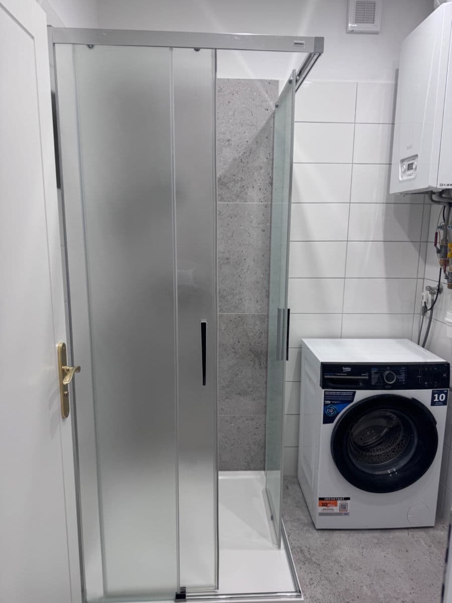 Prenájom bytu 2-izbový 60 m², Renneská třída, Brno, Jihomoravský kraj Prenájom bytu 2-izbový 60 m², Renneská třída, Brno, Jihomoravský kraj