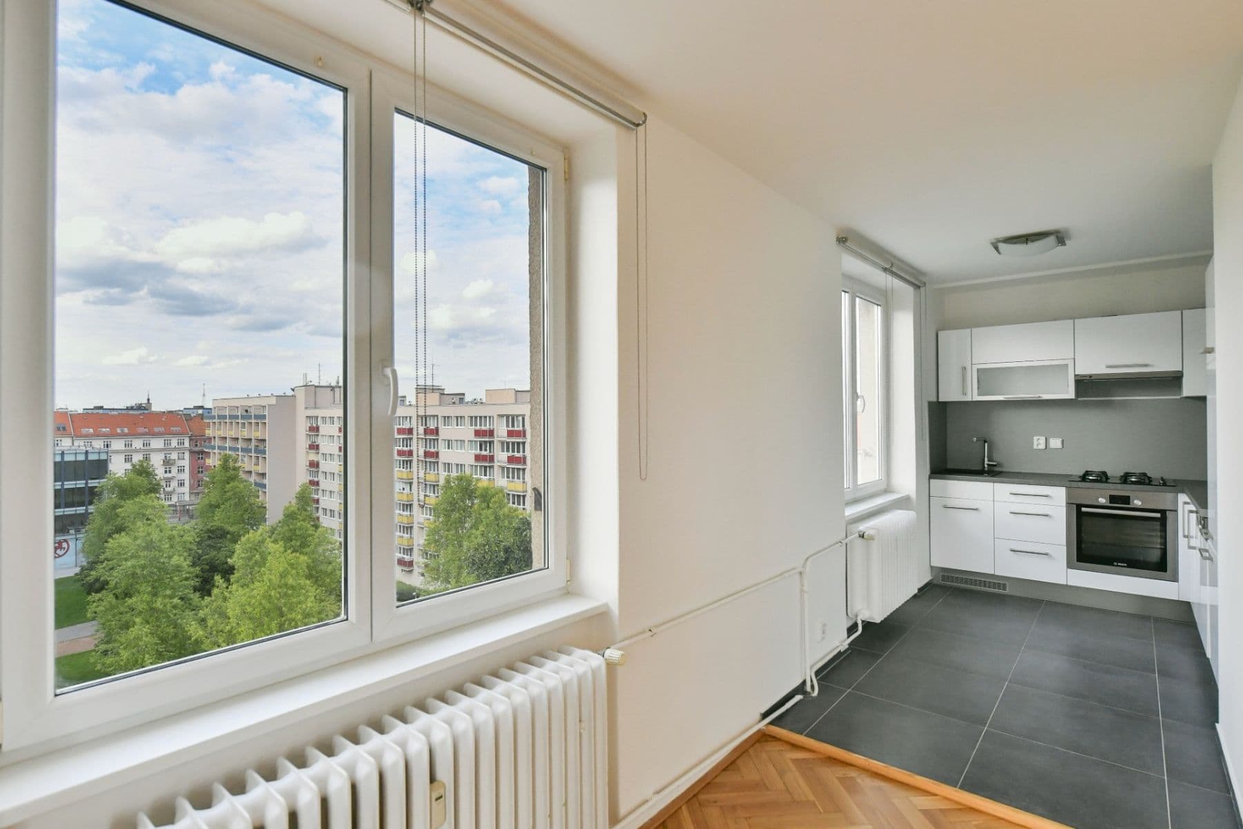 Prenájom bytu 2-izbový 53 m², Kafkova, Praha, Praha Prenájom bytu 2-izbový 53 m², Kafkova, Praha, Praha