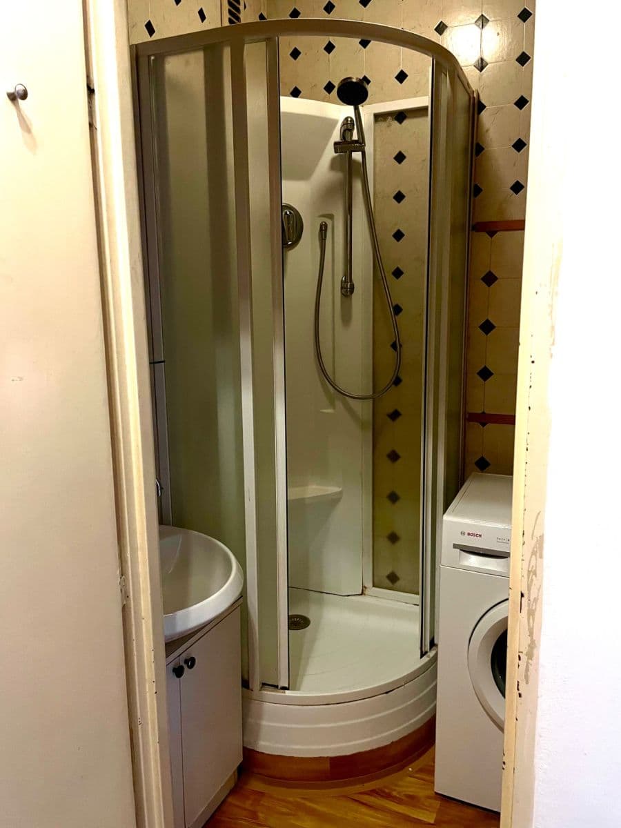 Prenájom bytu 2-izbový 55 m², Počernická, Praha, Praha Prenájom bytu 2-izbový 55 m², Počernická, Praha, Praha