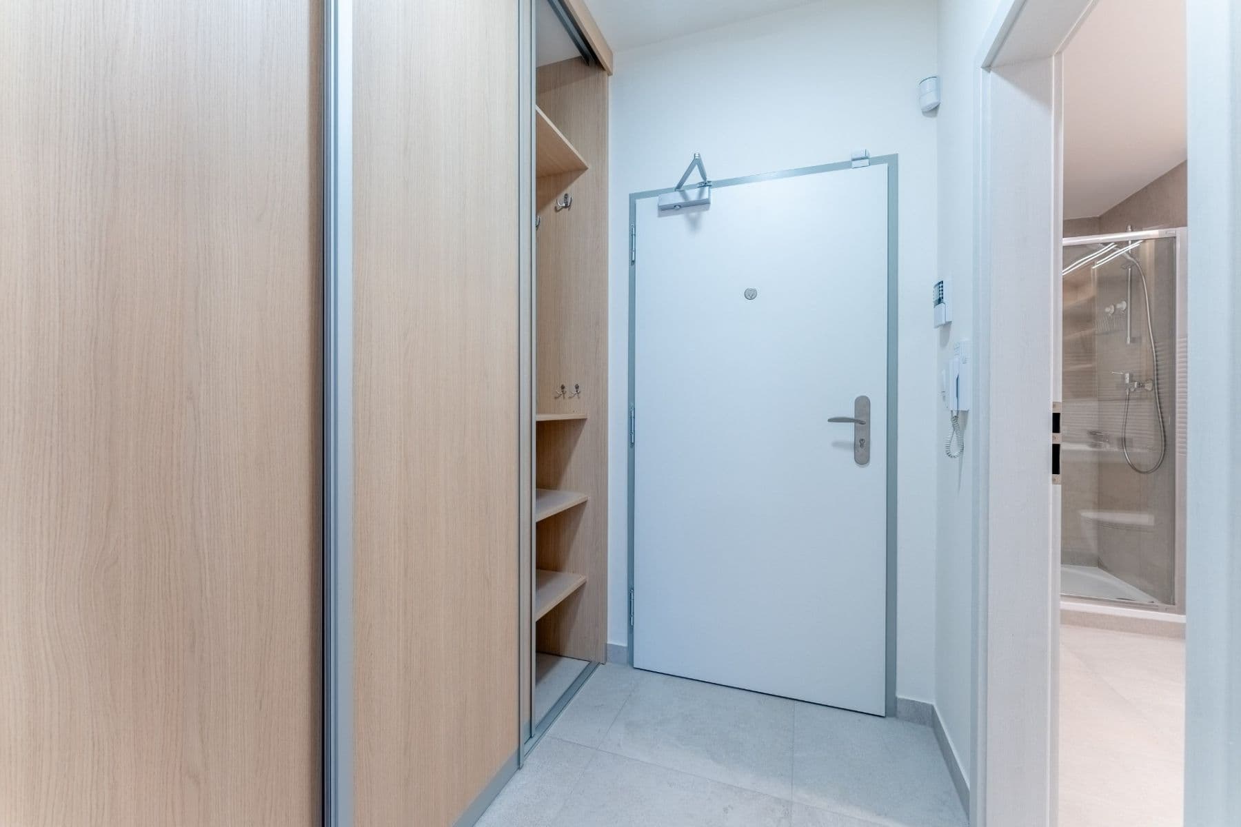 Prenájom bytu 1-izbový 37 m², Gerstelova, Praha, Praha Prenájom bytu 1-izbový 37 m², Gerstelova, Praha, Praha