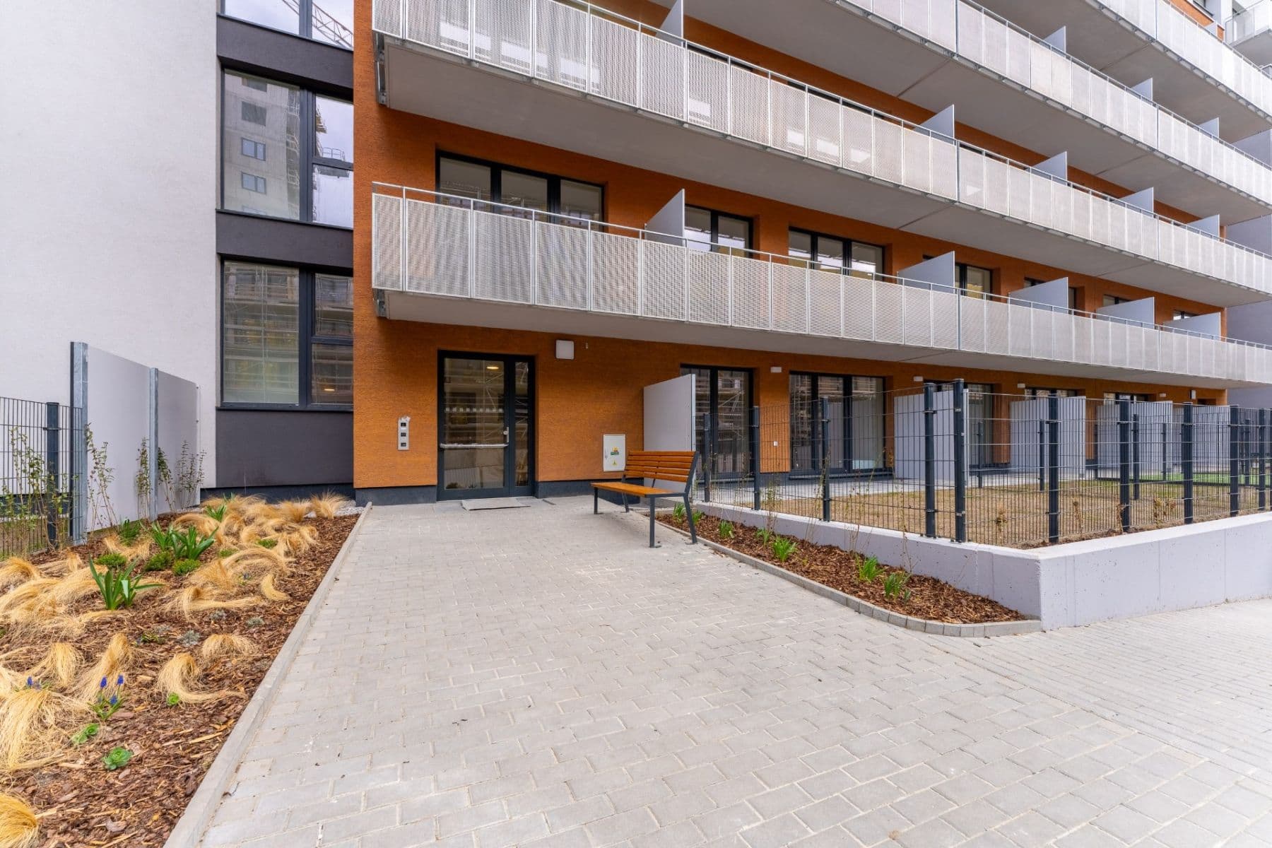 Prenájom bytu 1-izbový 37 m², Gerstelova, Praha, Praha Prenájom bytu 1-izbový 37 m², Gerstelova, Praha, Praha