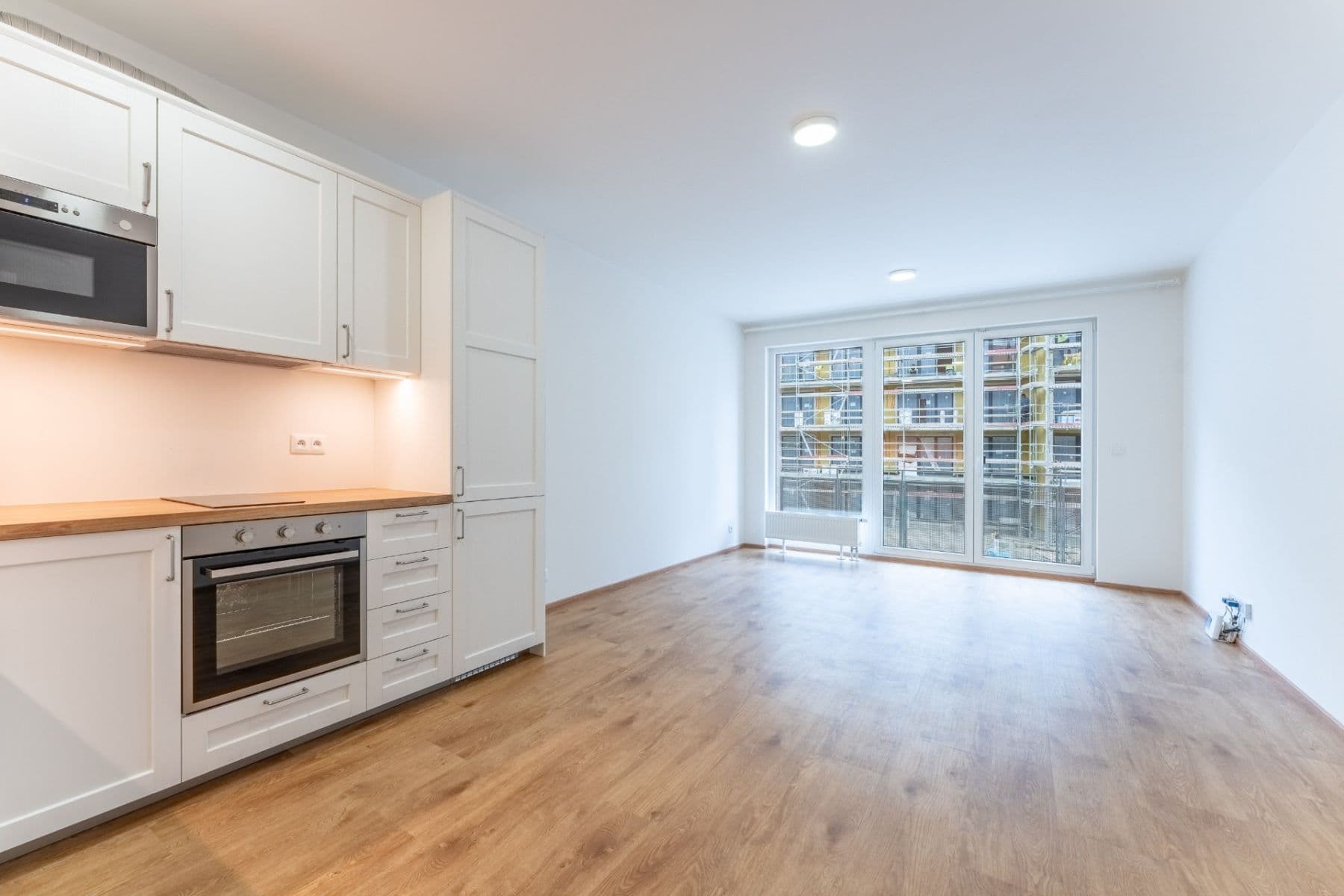 Prenájom bytu 1-izbový 37 m², Gerstelova, Praha, Praha Prenájom bytu 1-izbový 37 m², Gerstelova, Praha, Praha