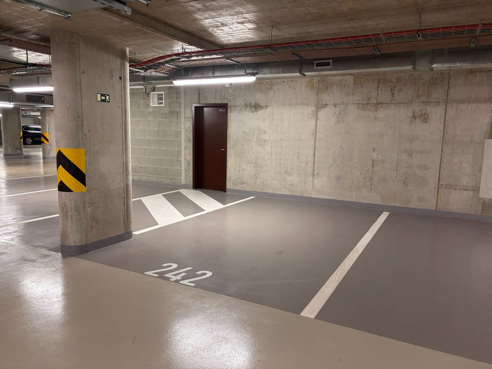 Prenájom garáže 15 m², Hábova, Praha, Praha Prenájom garáže 15 m², Hábova, Praha, Praha