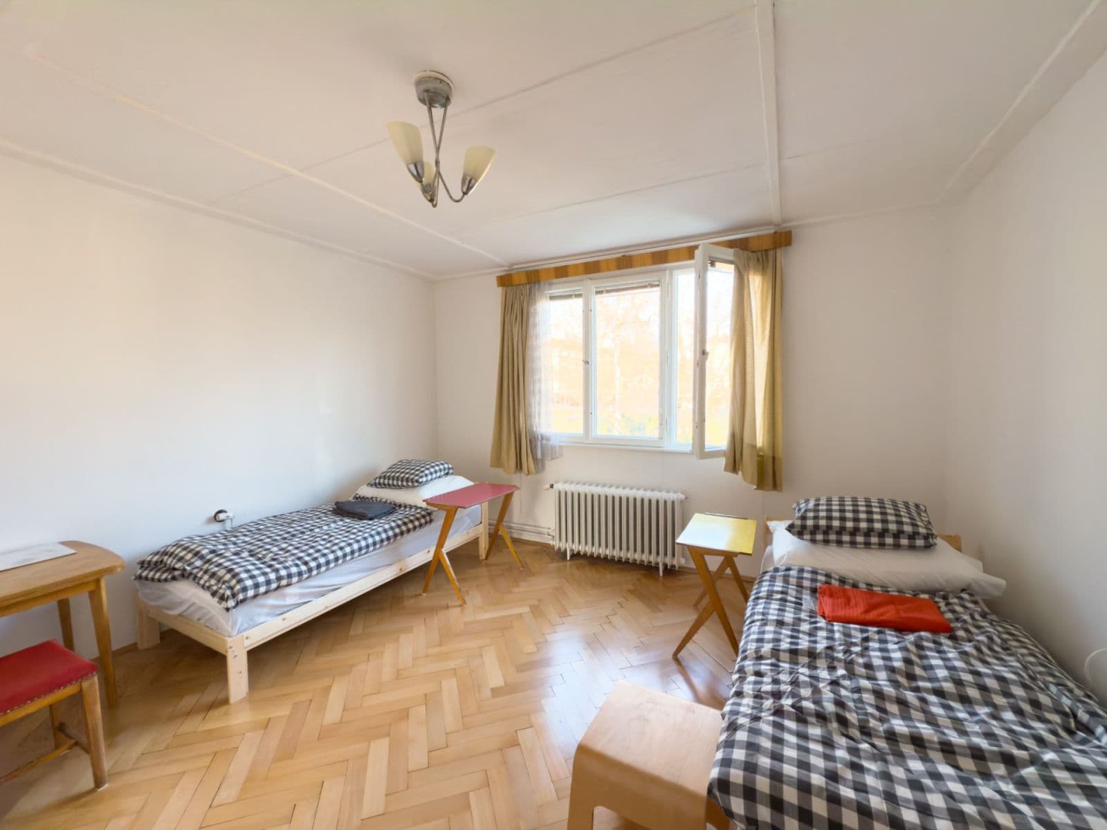 Prenájom bytu 3-izbový 91 m², Solidarity, Praha, Praha Prenájom bytu 3-izbový 91 m², Solidarity, Praha, Praha