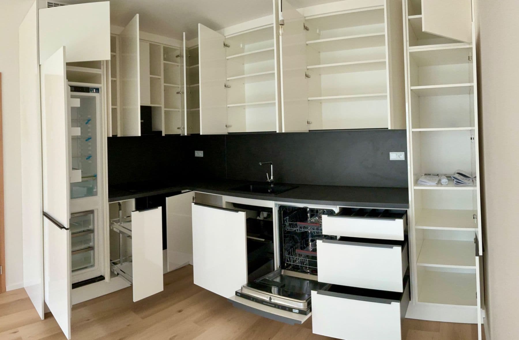 Prenájom bytu 2-izbový 54 m², Hodkovická, Praha, Praha Prenájom bytu 2-izbový 54 m², Hodkovická, Praha, Praha