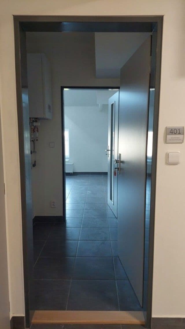 Prenájom bytu 2-izbový 40 m², náměstí Svobody, Šternberk, Olomoucký kraj Prenájom bytu 2-izbový 40 m², náměstí Svobody, Šternberk, Olomoucký kraj