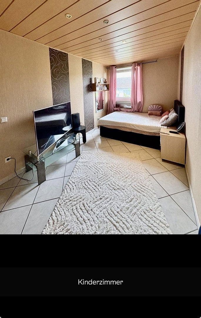 Prenájom bytu 3-izbový 75 m², Bünde, Severné Porýnie - Westfálsko Prenájom bytu 3-izbový 75 m², Bünde, Severné Porýnie - Westfálsko