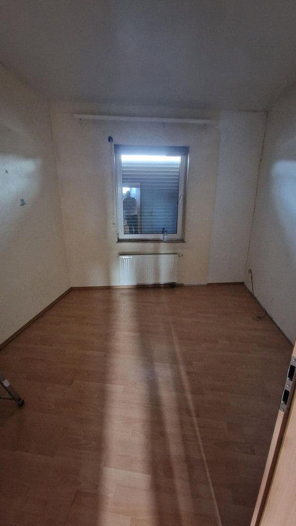 Prenájom domu 120 m², pozemek 300 m², Düren, Severné Porýnie - Westfálsko Prenájom domu 120 m², pozemek 300 m², Düren, Severné Porýnie - Westfálsko