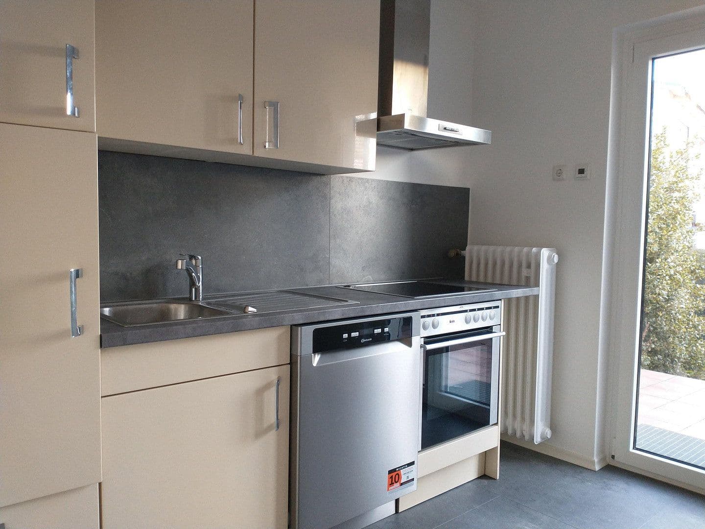 Prenájom bytu 3-izbový 97 m², Königstein im Taunus, Hesensko Prenájom bytu 3-izbový 97 m², Königstein im Taunus, Hesensko