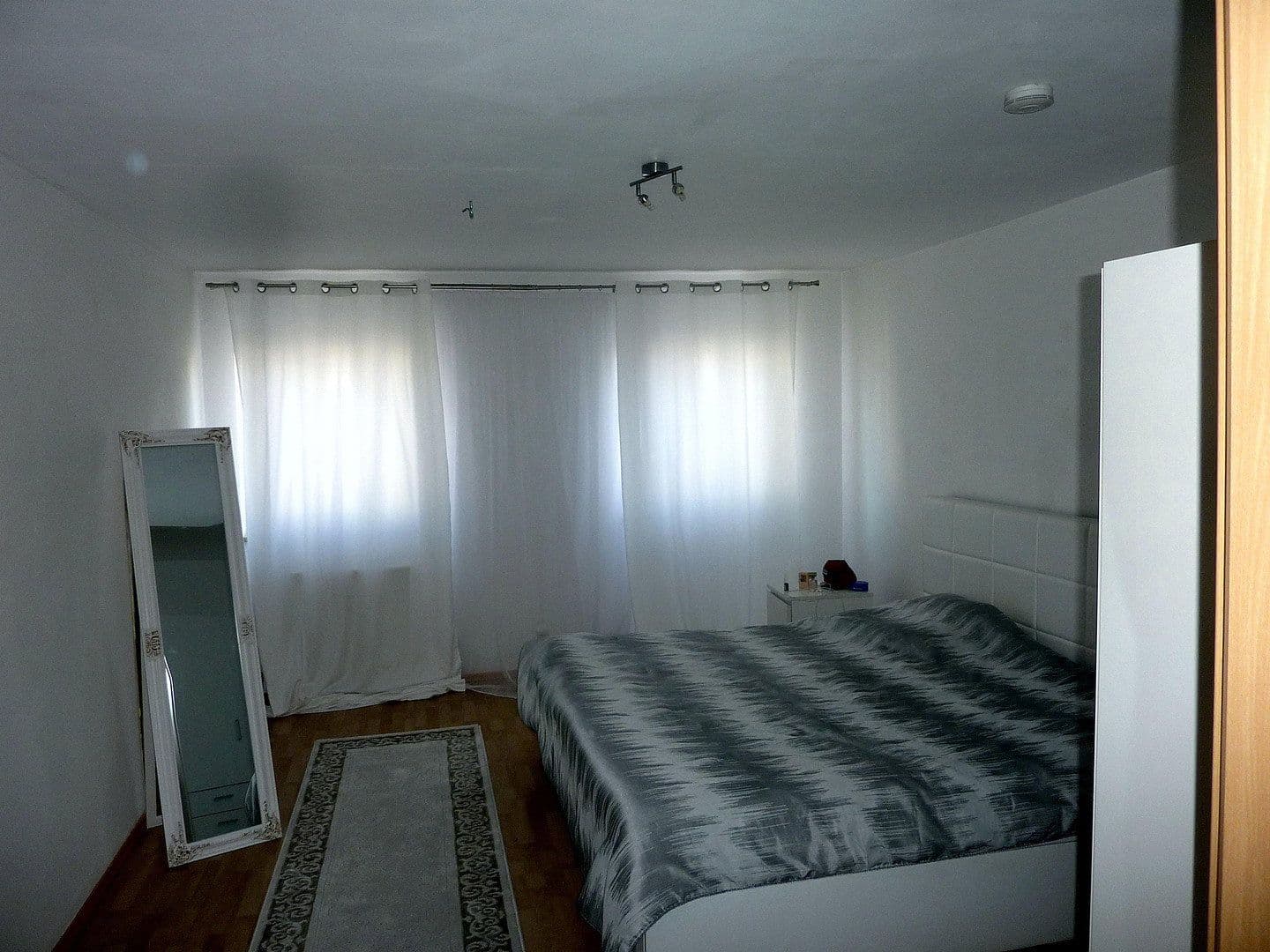 Predaj domu 202 m², pozemek 896 m², Auenkofener Str. 35, Abensberg, Bavorsko Predaj domu 202 m², pozemek 896 m², Auenkofener Str. 35, Abensberg, Bavorsko