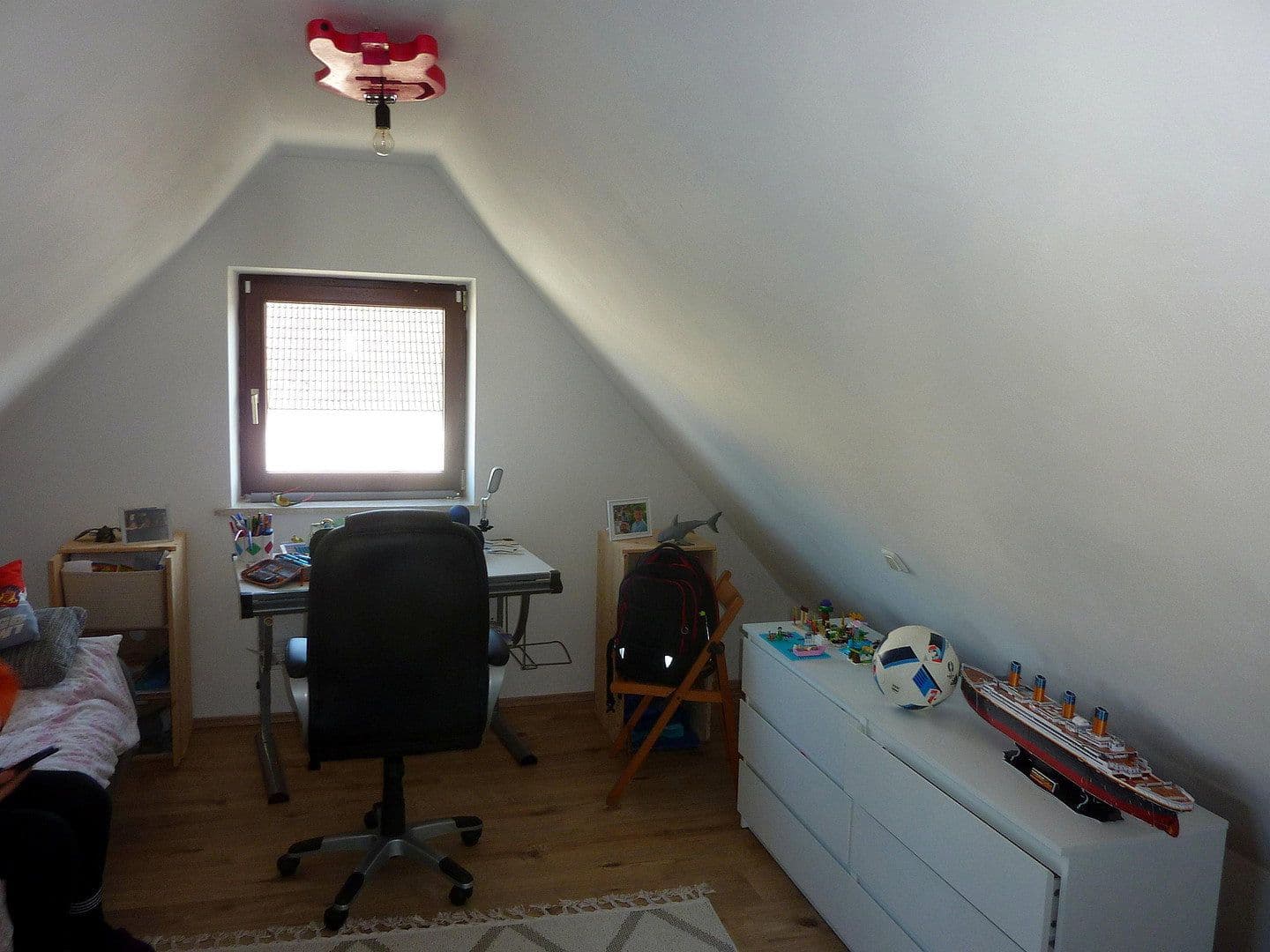 Predaj domu 202 m², pozemek 896 m², Auenkofener Str. 35, Abensberg, Bavorsko Predaj domu 202 m², pozemek 896 m², Auenkofener Str. 35, Abensberg, Bavorsko