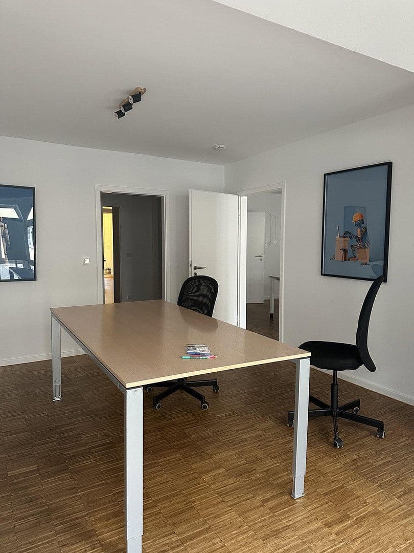 Prenájom kancelárie 100 m², München, Bavorsko Prenájom kancelárie 100 m², München, Bavorsko