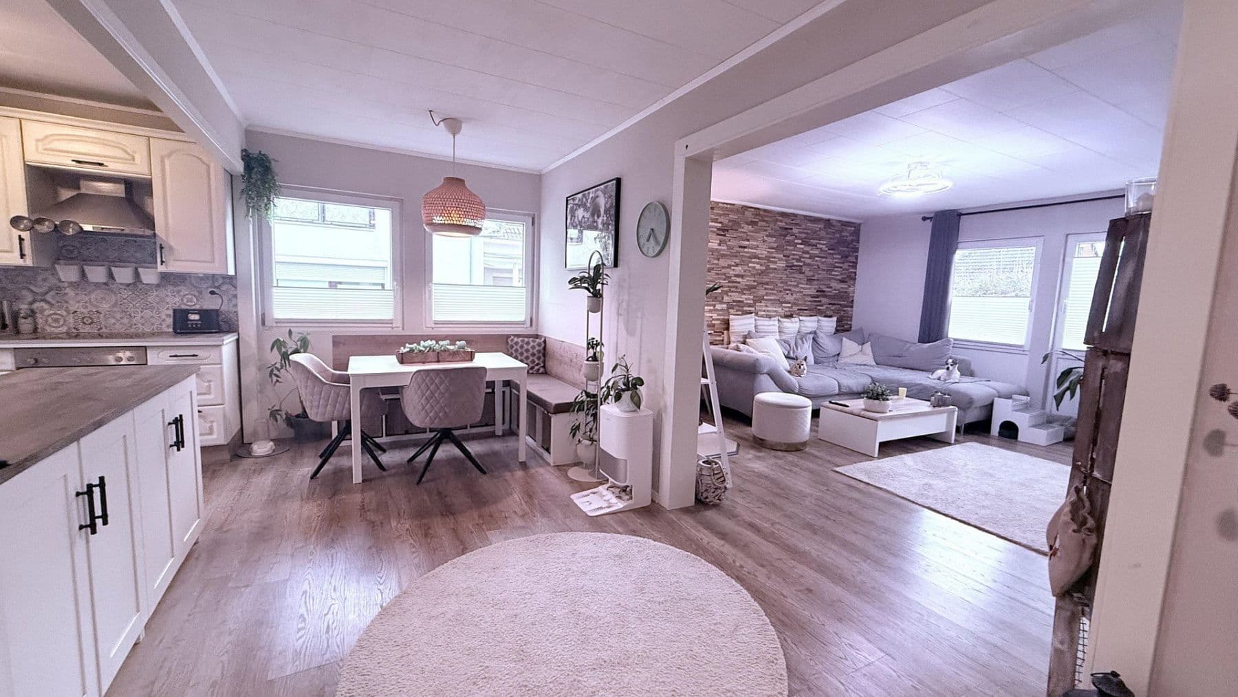 Predaj domu 130 m², pozemek 915 m², Schwerdtfegerstr. 18D, Salzgitter, Dolné Sasko Predaj domu 130 m², pozemek 915 m², Schwerdtfegerstr. 18D, Salzgitter, Dolné Sasko