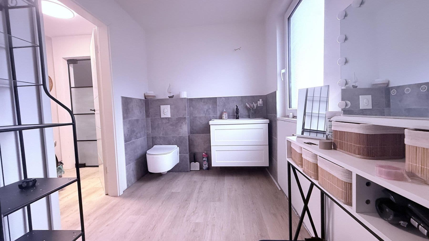 Predaj domu 130 m², pozemek 915 m², Schwerdtfegerstr. 18D, Salzgitter, Dolné Sasko Predaj domu 130 m², pozemek 915 m², Schwerdtfegerstr. 18D, Salzgitter, Dolné Sasko